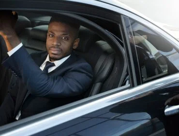 Z Cars ensures customer satisfaction with reliable Tenby and Saundersfoot taxi services, delivering peace of mind to passengers.