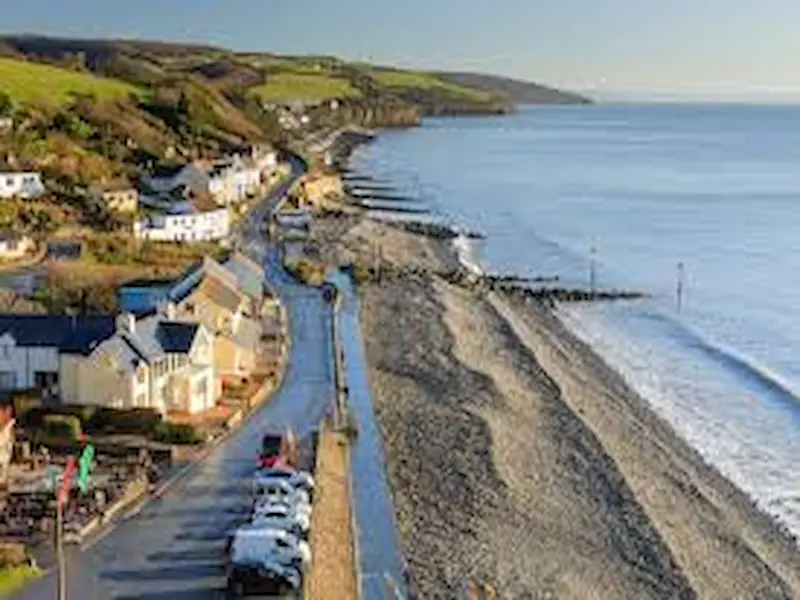 Home 18 Amroth